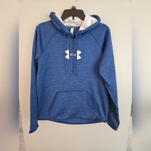 EUC Womens Under Armour Heathered Blue With White Camo Hoodie Sweatshirt Medium